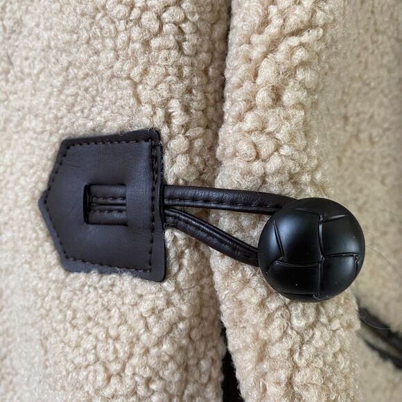 joie Sherpa Duffle Coat Jacket Women L Beige Shearling Faux Fur Boxy Barn Chore - Picture 6 of 12